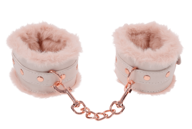 SS09960 Peaches NCreameFurHandcuffs WHITE 12