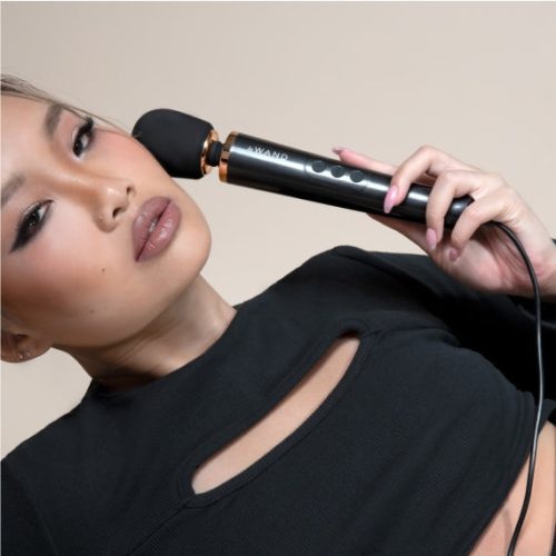 le wand plug in petite massager black lifestyle