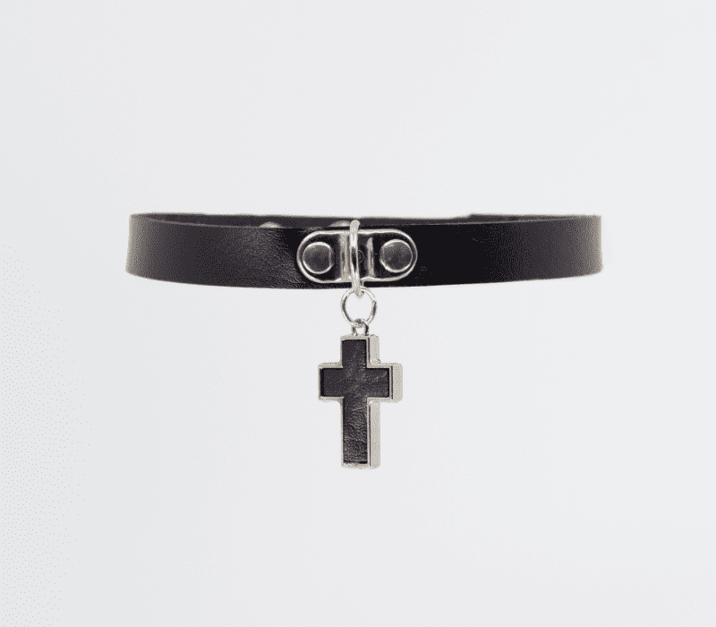 vegan collar with cross pendant passionfruit