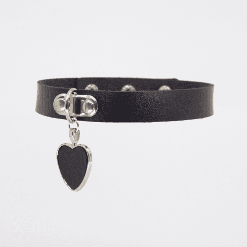 vegan collar with heart pendant passionfruit 3